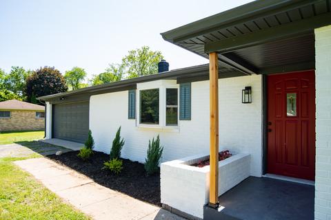 6048 Powell Dr, Indianapolis, IN 46221