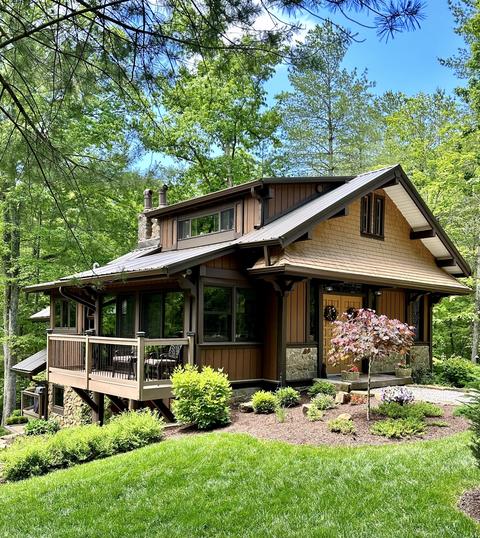 1707 Nob Hill Dr, Nashville, IN 47448