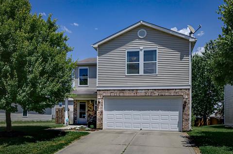 1745 Feather Reed Ln, Greenwood, IN 46143