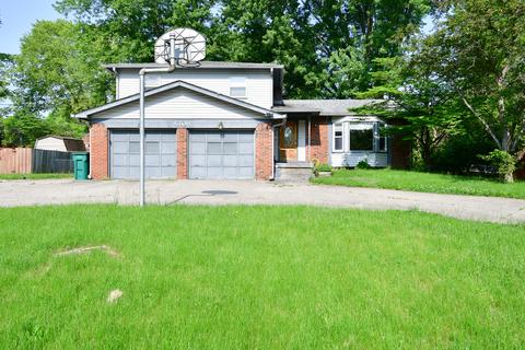 8308 Lamira Ln, Indianapolis, IN 46234