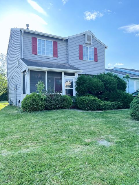 5258 Traditions Dr, Indianapolis, IN 46235