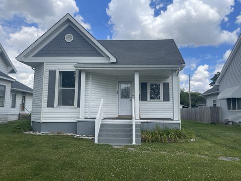 608 W 4th St, Seymour, IN 47274
