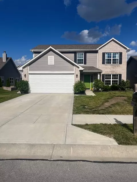 2487 Bridlewood Dr, Franklin, IN 46131