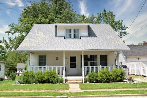 615 E Walnut St, Greencastle, IN 46135