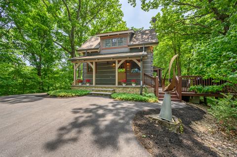 3407 Raspberry Ln, Nineveh, IN 46164