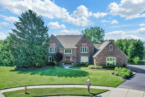13516 Dallas Ct, Carmel, IN 46033
