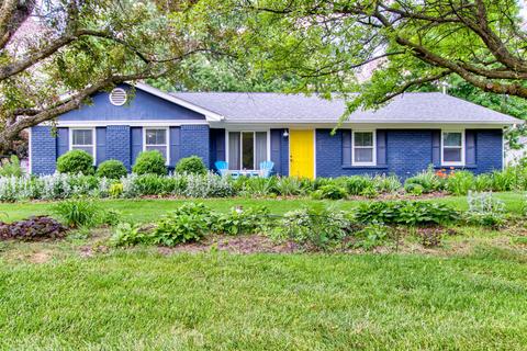 914 Partridge Pl, Zionsville, IN 46077