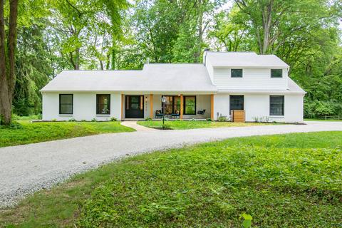 4032 Crooked Creek Overlook St, Indianapolis, IN 46228