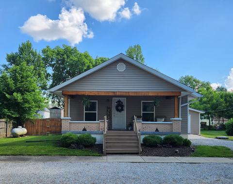 403 W Main St, Fairland, IN 46126