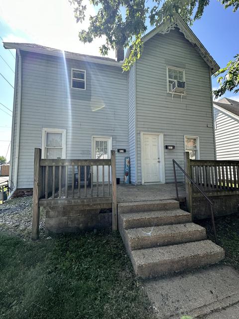219 221 N Harrison St, Rushville, IN 46173