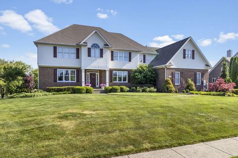 2430 Hopwood Dr, Carmel, IN 46032
