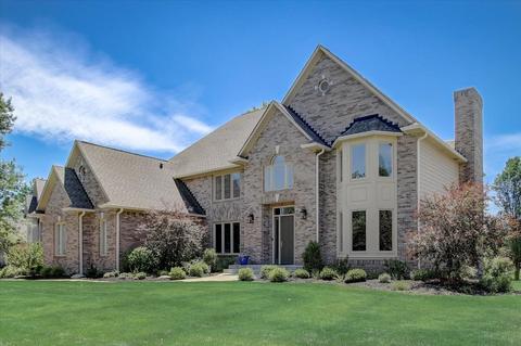 5263 Comanche Trl, Carmel, IN 46033