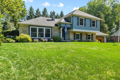 1715 Sturbridge Rd, Indianapolis, IN 46260
