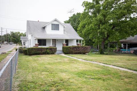 204 Hoosier St, North Vernon, IN 47265