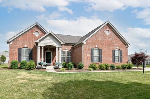 4073 Country Ln, Greenwood, IN 46142