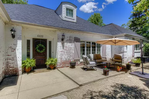 6122 Harlescott Rd, Indianapolis, IN 46220