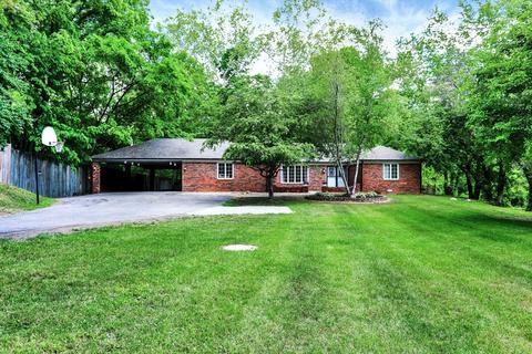 7427 W San Marco Dr, Fortville, IN 46040