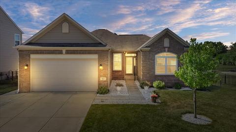 519 Genisis Dr, Whiteland, IN 46184