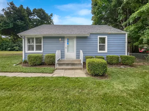 11729 Oshawa St, Indianapolis, IN 46236
