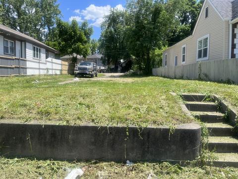 2829 Brookside Ave, Indianapolis, IN 46218 photo 1