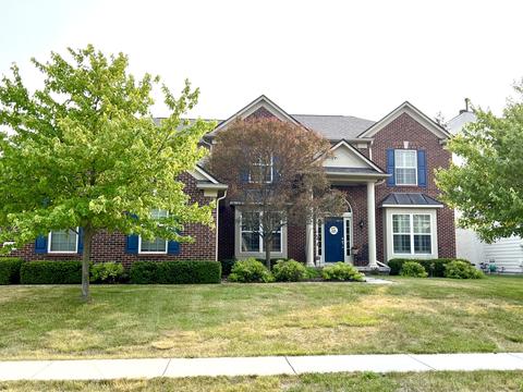 12416 Cirrus Dr, Fishers, IN 46037