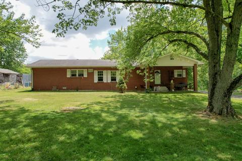 7104 E County Road 800 N, Bainbridge, IN 46105