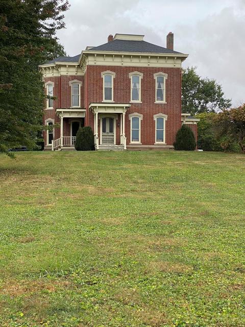 9847 S Cornstalk Creek Rd, Ladoga, IN 47954