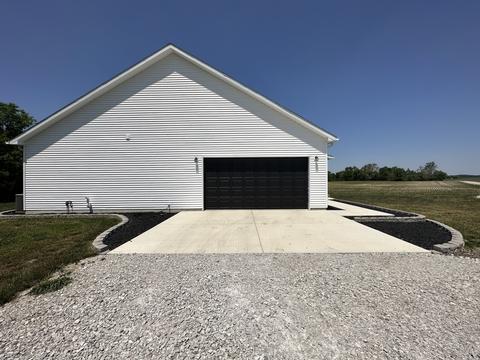 1220 N Crowder Rd, Covington, IN 47932 photo 6