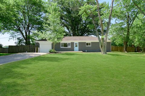 5015 Oakridge Dr, Mooresville, IN 46158