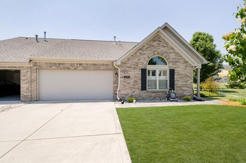 10703 Oriole Ct, Indianapolis, IN 46231