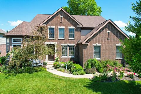 14722 Whispering Breeze Dr, Fishers, IN 46037