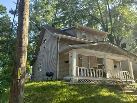 2215 E 12th St, Indianapolis, IN 46201