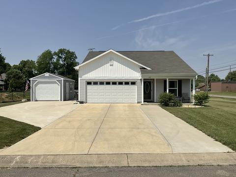 1001 Oregon Way, Anderson, IN 46011
