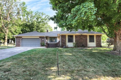 4336 Valley Way Dr, Greenwood, IN 46142