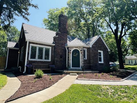 415 Main St, Hope, IN 47246