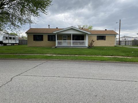 8126 Topaz Dr, Indianapolis, IN 46227