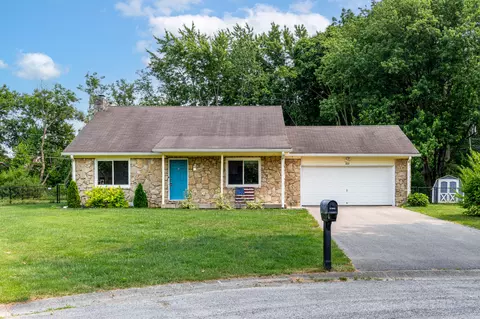 222 Wyandotte Ct, Noblesville, IN 46060
