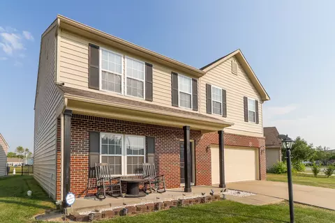 4319 Valley Trace Dr, Indianapolis, IN 46237