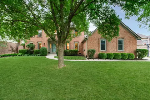 14039 Old Mill Cir, Carmel, IN 46032