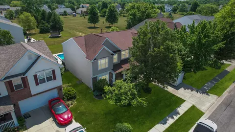 6553 Hunters Ridge South Dr, Zionsville, IN 46077