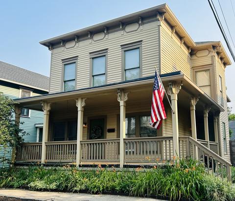 222 E 10th St, Indianapolis, IN 46202