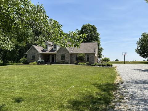 2438 S 200 E, Crawfordsville, IN 47933