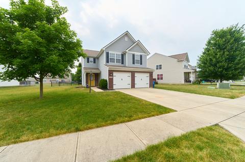 5338 Bombay Dr, Indianapolis, IN 46239