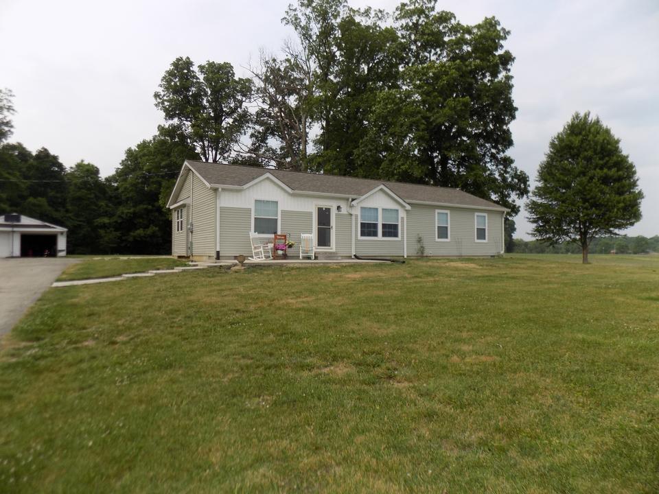 10766 W Lewisville Rd, Paragon, IN 46166 1 photo Movoto