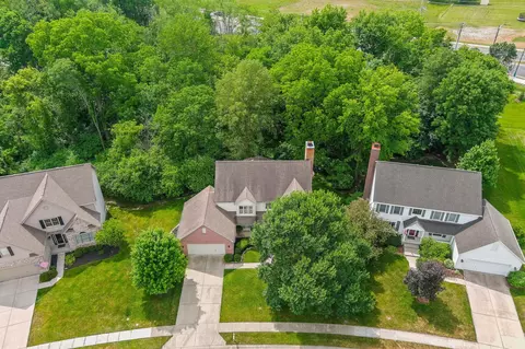 9755 Covington Blvd, Fishers, IN 46037 photo 3