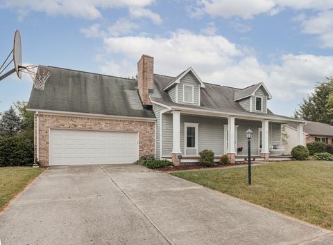 8959 Sunbow Dr, Indianapolis, IN 46231