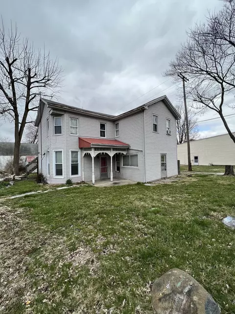 105 N Poplar St, Westport, IN 47283