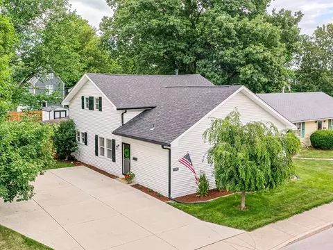 1522 North St, Noblesville, IN 46060