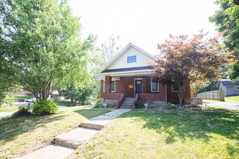 39 N Main Cross St, Hanover, IN 47243