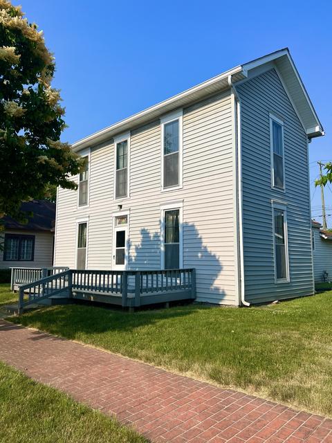 565 S 10th St, Noblesville, IN 46060